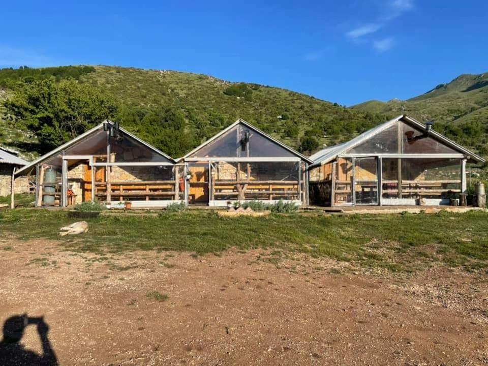 Gjirokastër Camping Cajupi酒店 外观 照片