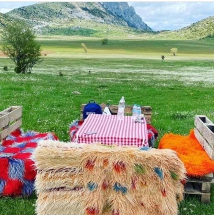 Camping Cajupi Gjirokastër 外观 照片
